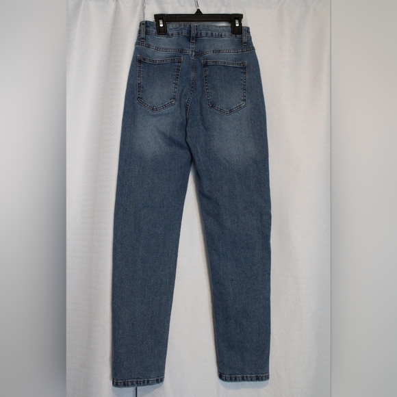 Cotton On Women’s Size 4 Blue Stretch Mom Jeans - Picture 3 of 7